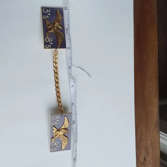 Vintage 3 & 8 Eagle Collar Chain Clips - Picture 2 of 4